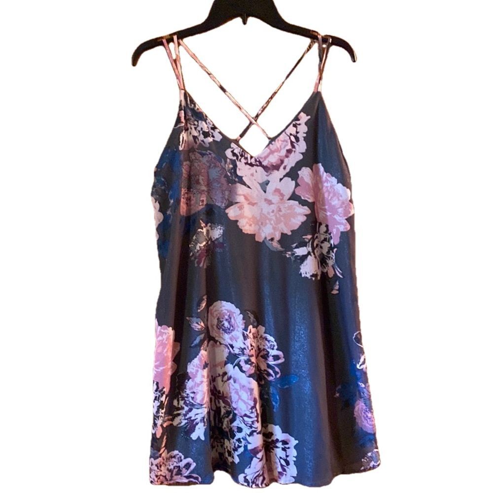 NWOT Xhilaration Size Small Gray Spaghetti Strap Dress with Pink & Mauve Flor…